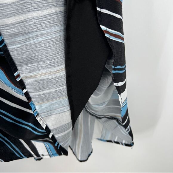 L'ATISTE Multi Striped Cutout Criss-cross A-Line Woven V-neck Sleeveless Dress - Picture 12 of 16